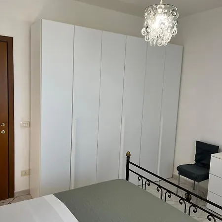 Lizzies Hus Fiumicino